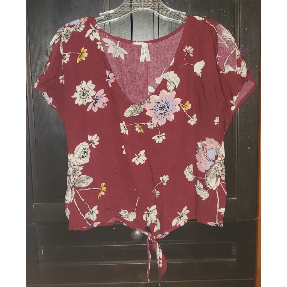 Floral top